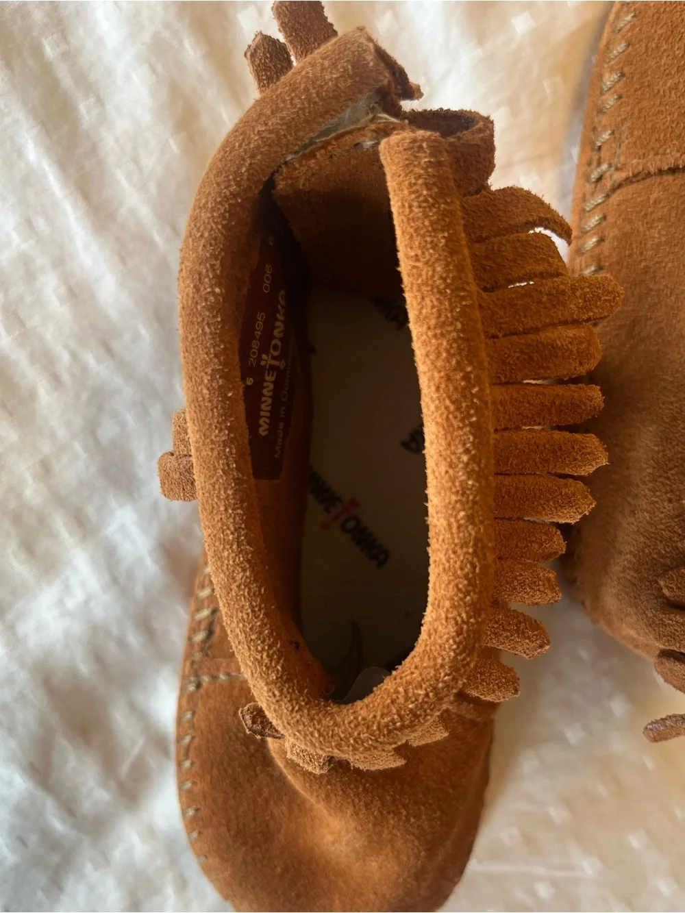 NWOB Minnetonka Back Flap Bootie | Baby Size 6 | Brown